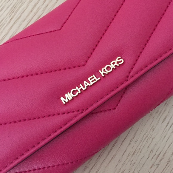 Michael Kors Electric Pink Large Trifold Wallet - Picture 3 of 8